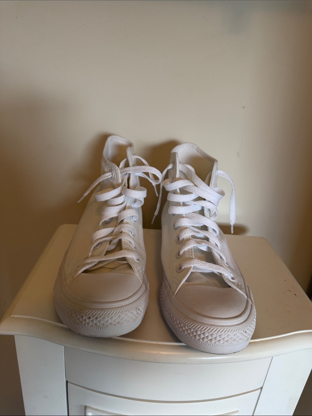 Converse High Top Sneakers - White - Picture 4 of 6